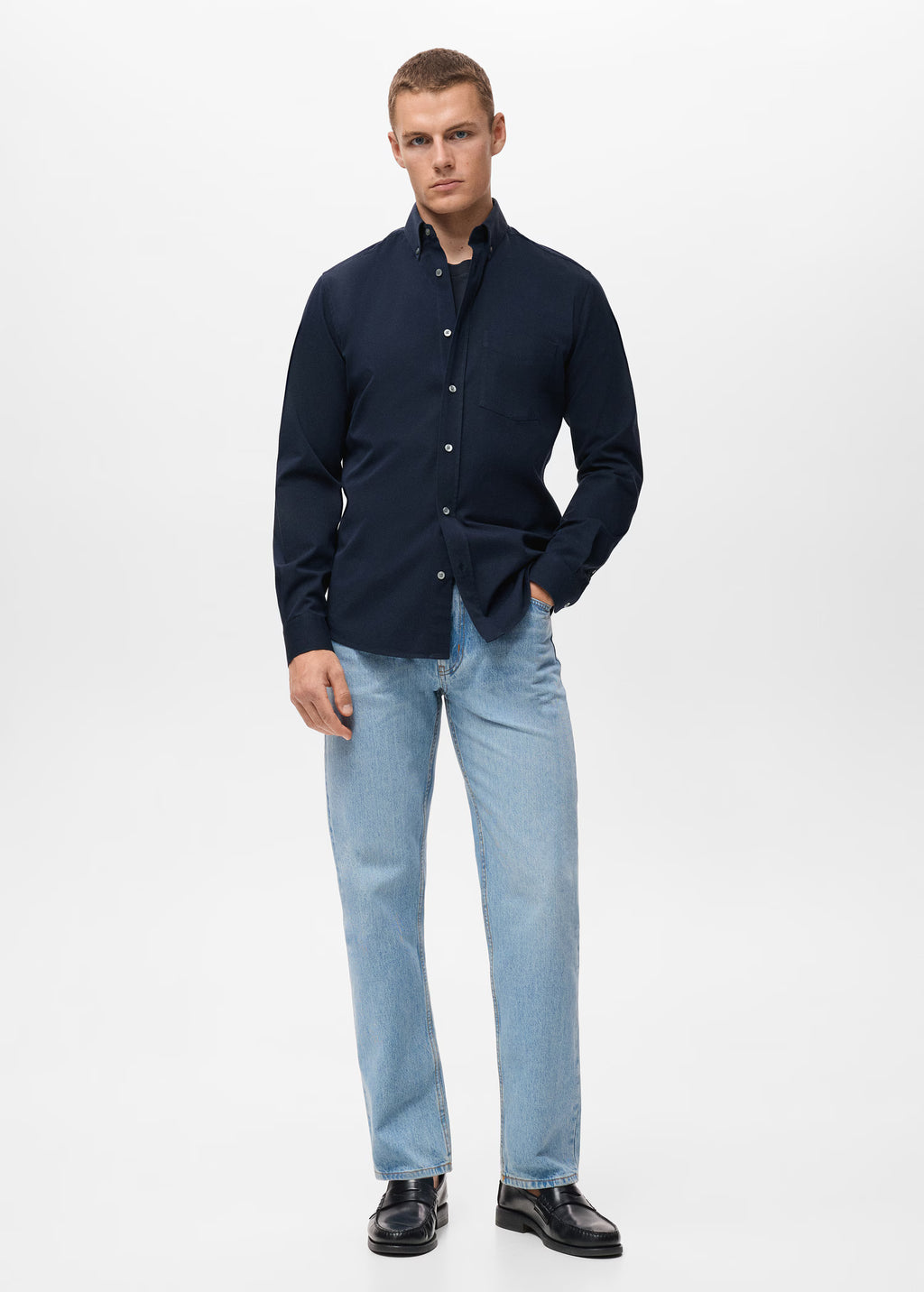 %100 pamuklu regular kesim cepli gömlek